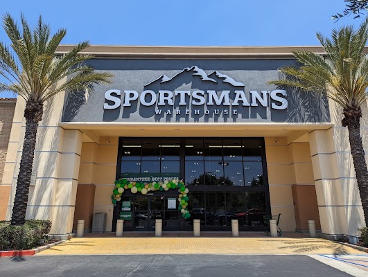 Sportsman's Warehouse logo